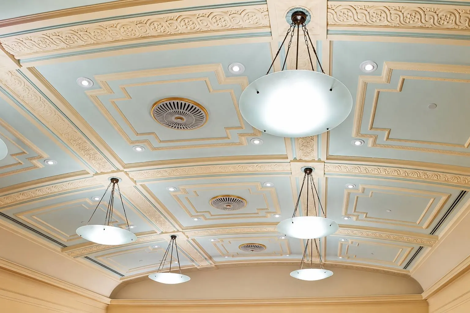 Decorative heritage ceiling plastering and restoration
